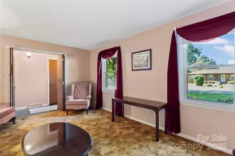 331 Windy Rush Rd, Kannapolis, NC 28081 photo 9