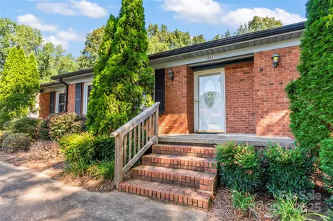331 Windy Rush Rd, Kannapolis, NC 28081 photo 4