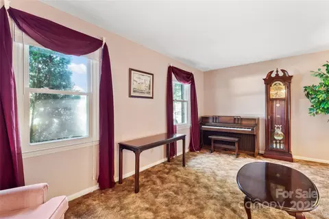 331 Windy Rush Rd, Kannapolis, NC 28081 photo 7