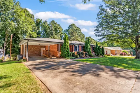 331 Windy Rush Rd, Kannapolis, NC 28081 photo 3
