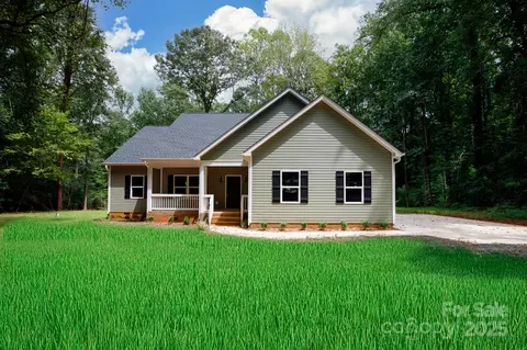 3452 Hands Mill Hwy, York, SC 29745