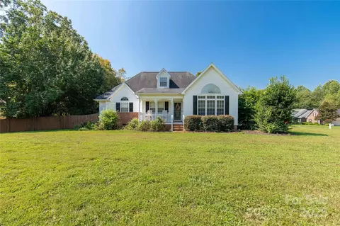 903 Little Brook Cir, York, SC 29745