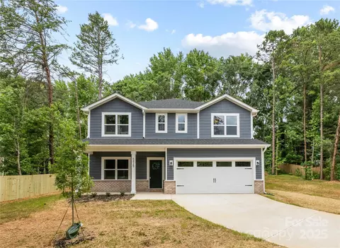 4445 Garvin Dr, Charlotte, NC 28269