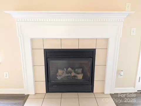 Living - 1032 Valley Forge Dr, Clover, SC 29710 photo 2 of 6