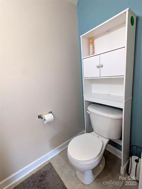 Bath - 1032 Valley Forge Dr, Clover, SC 29710 photo 3 of 5