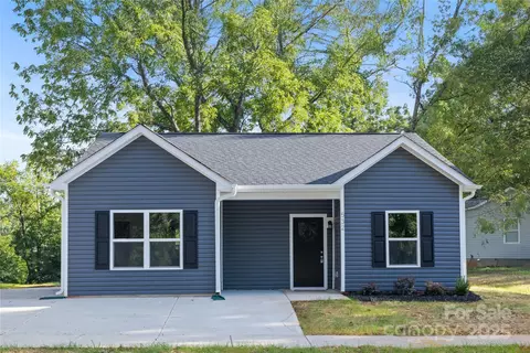 532 W Mclelland Ave, Mooresville, NC 28115