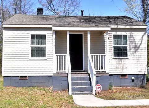 3512 Jonquil St, Charlotte, NC 28211
