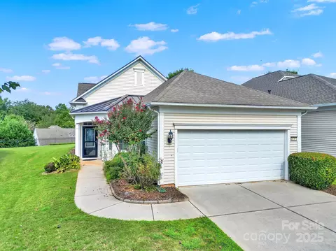 16307 Raven Crest Dr, Fort Mill, SC 29707
