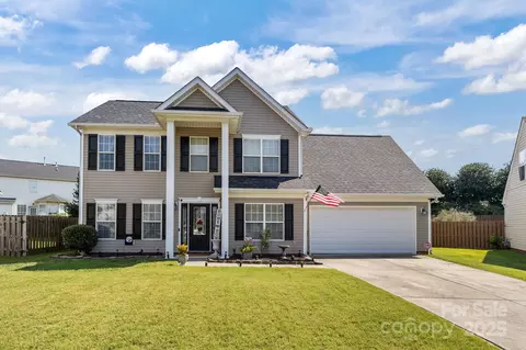 2113 Foster Ct, Indian Trail, NC 28079