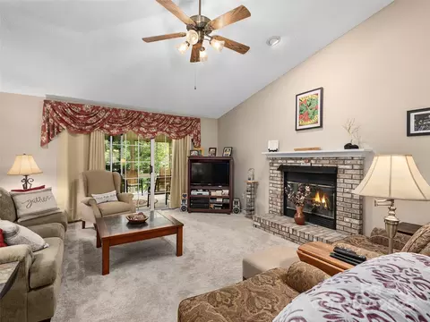 3 Wentworth Ct, Etowah, NC 28729