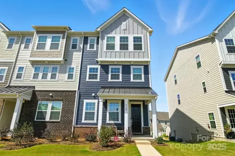 4100 Skyboat Cir, Fort Mill, SC 29715