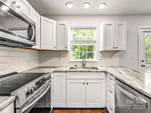 112 Creekside Dr, Brevard, NC 28712 photo 13