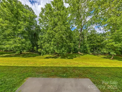 112 Creekside Dr, Brevard, NC 28712 photo 16