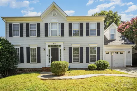 9146 Austin Ridge Ln, Charlotte, NC 28214