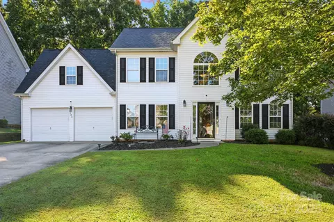 104 Elba Dr, Mooresville, NC 28115