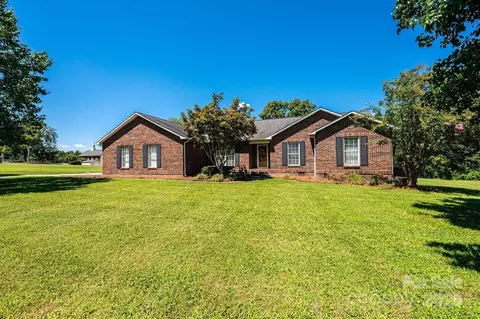 227 Robert Keever Rd, Stanley, NC 28164
