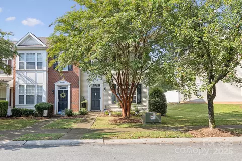 9358 Greenheather Dr, Huntersville, NC 28078