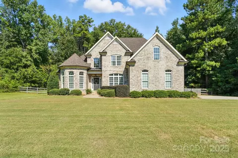 7006 Nesbit Rd, Waxhaw, NC 28173
