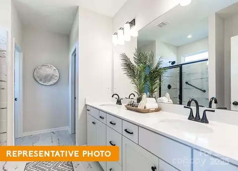 Bath - 541 Hullview Vis, Monroe, NC 28110 photo 1 of 3