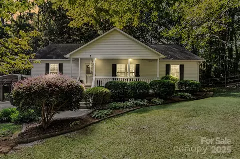 6310 Royal Pines Dr, Clover, SC 29710