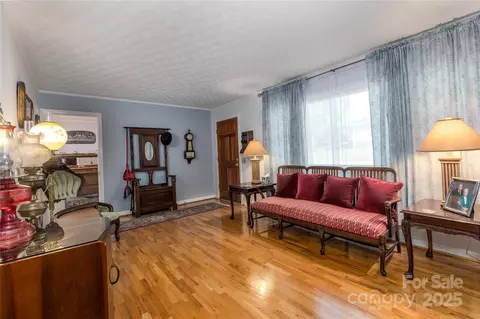 Living - 504 Ridge St, Albemarle, NC 28001 photo 1 of 2
