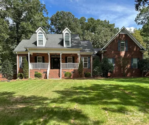 1109 Bentwood Ln, Monroe, NC 28110