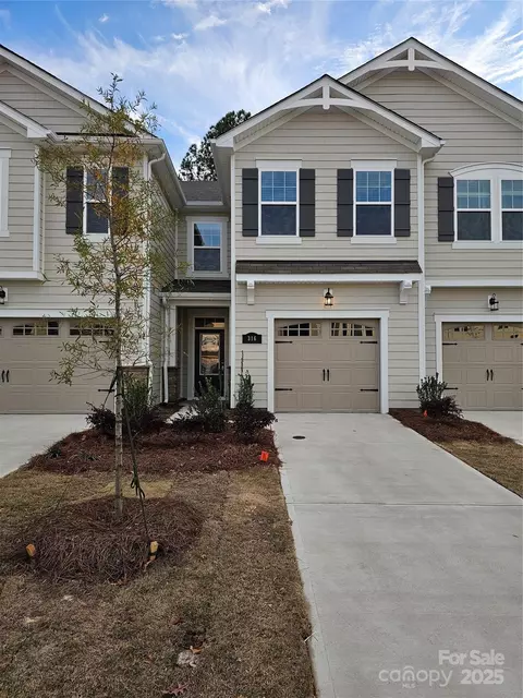 316 Laura Elizabeth Ln, Clover, SC 29710