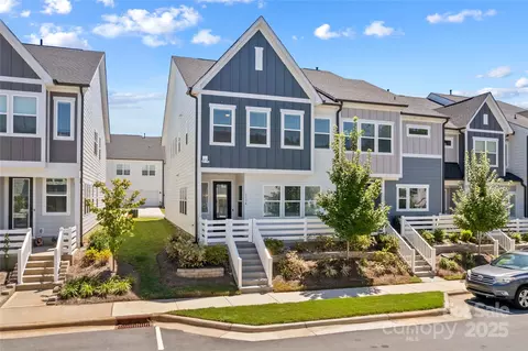 113 Isleworth Unit A Ave UNIT A, Mooresville, NC 28117