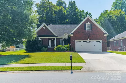 5163 Rocky River Crossing Rd, Harrisburg, NC 28075