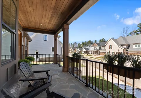 Exterior - 831 Naples Dr, Davidson, NC 28036 photo 3 of 4