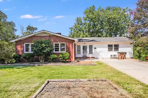 830 Cabaniss Dr, Shelby, NC 28150