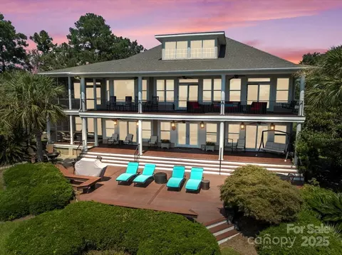 2429 Singleton Pt, Liberty Hill, SC 29074