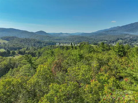 Rosewood Lane, Burnsville, NC 28714