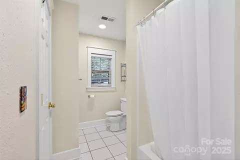 Bath - 160 E Howard St, Tryon, NC 28782 photo 4 of 4