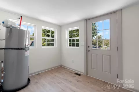 720 E Main St, Maiden, NC 28650 photo 19
