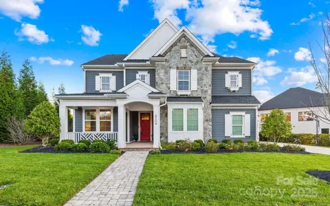 9509 Pacing Nw Ln NW, Concord, NC 28027