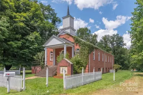115 Teague Loop, Waynesville, NC 28785