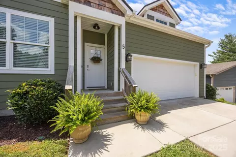 5 Meeting St, Asheville, NC 28803