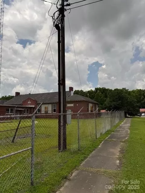 901 9th S Ave S, Dillon, SC 29536 photo 34