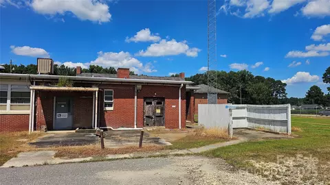 901 9th S Ave S, Dillon, SC 29536 photo 9
