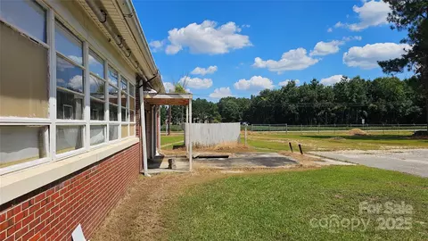 901 9th S Ave S, Dillon, SC 29536 photo 10