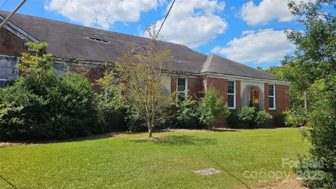 901 9th S Ave S, Dillon, SC 29536 photo 17