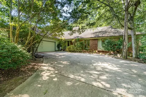 5217 Hillingdon Rd, Charlotte, NC 28226