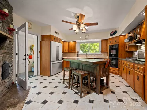 Kitchen - 456 Baker Rd, Tryon, NC 28782 photo 1 of 6