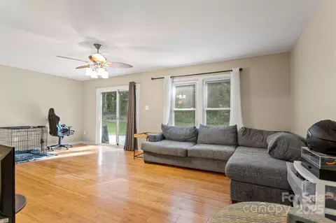207 Mint Way, Flat Rock, NC 28731 photo 6