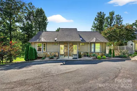 Blue Ridge S Drive, Marion, NC 28752