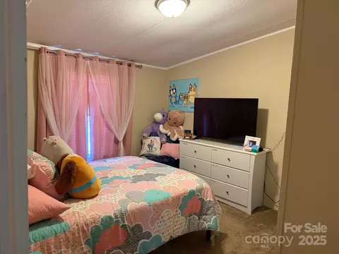 Bedroom - 146 Cartwright Rd, Harmony, NC 28634 photo 1 of 5