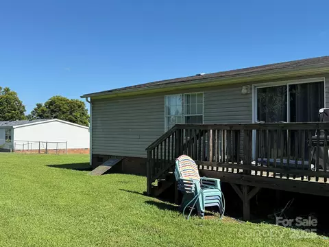 Exterior - 146 Cartwright Rd, Harmony, NC 28634 photo 3 of 5