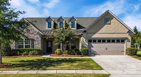 2209 Turnberry Ct, Fort Mill, SC 29715