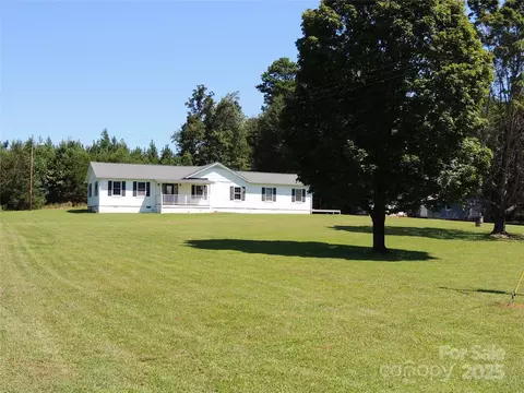 154 Bradley Loop Rd, Ellenboro, NC 28040